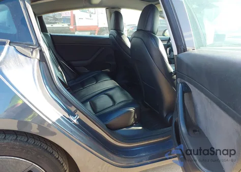 2021 Tesla Model 3 Standard Range Plus Rear-Wheel Drive from USA, damaged, VIN 5YJ3E1EAXMF095146